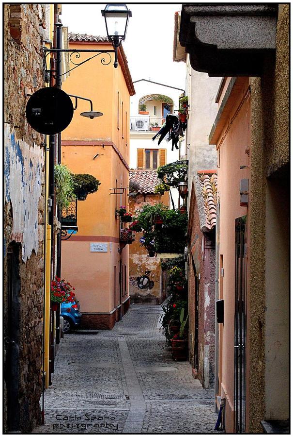 Apartament #Garibaldi 05 - Old Town Olbia Zewnętrze zdjęcie